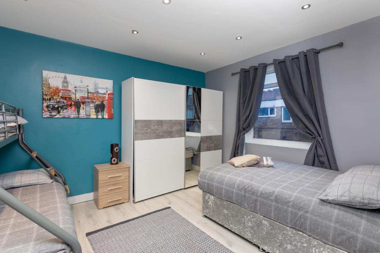 Central Roof Terrace Apartment สต็อกทอน-ออน-ทีส์ ภายนอก รูปภาพ